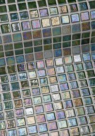 EZARRI  IRIS Green_Pearl